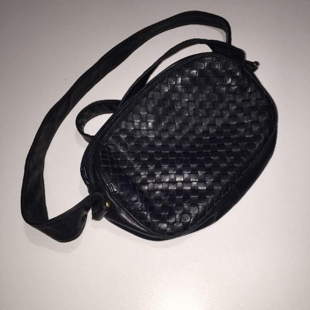 Vintage Aspects Basket Weave Navy Genuine Leather